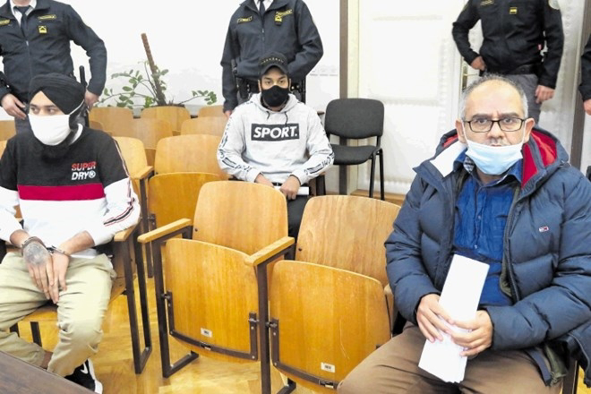 Čakali prebežnike ali bili zgolj na poti skozi Slovenijo?