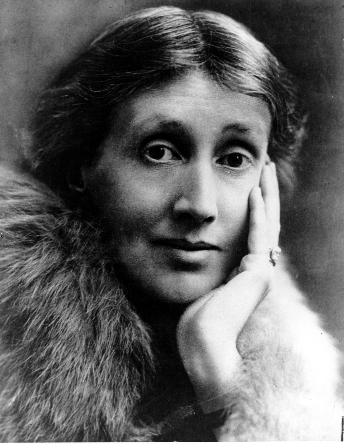 Knjiga literarnih priznanj Virginie Woolf in Margaret Kennedy