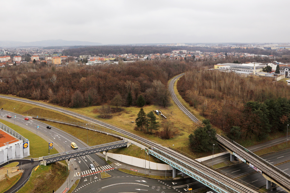 (FOTO) Kaj bo namesto Manhattna? To so načrti v mariborskem železniškem trikotniku