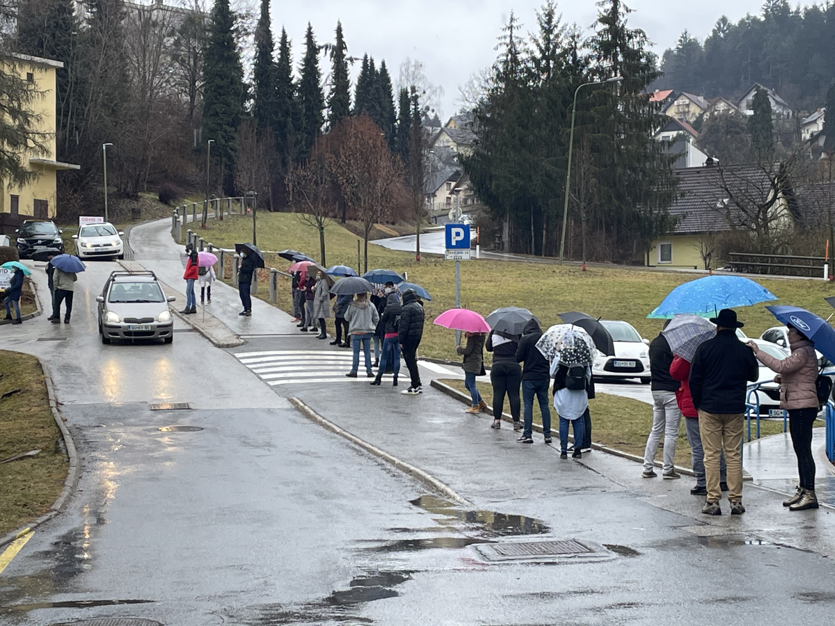 (FOTO) Pušnik."To je noro. Od jutri naprej za pisni izvid 20 evrov."