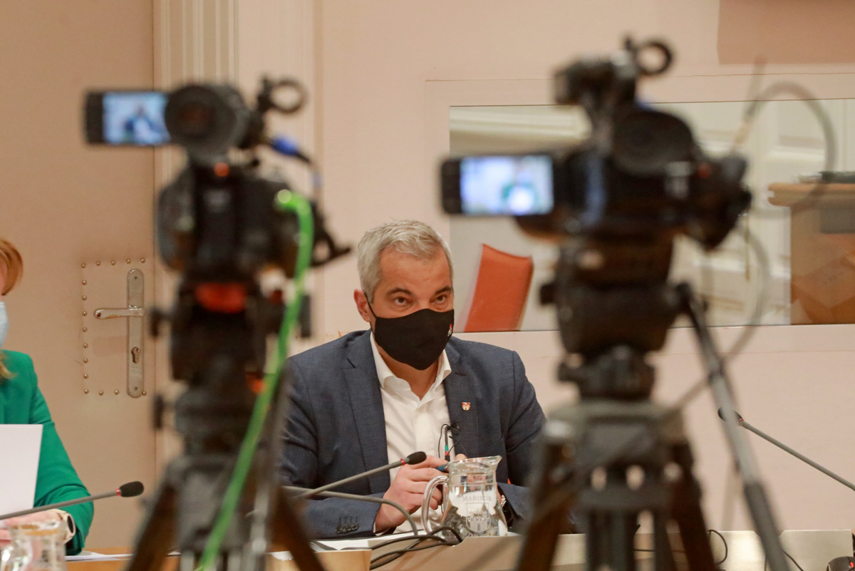 Mariborski mestni svet: Do modernega Maribora tudi z višjimi cenami