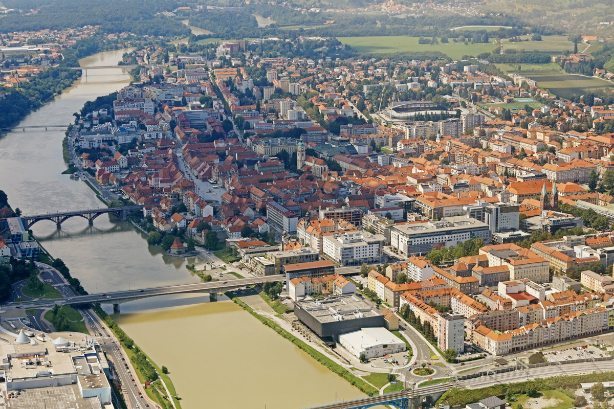 Mariborski stanovanjski sklad je najemnino službenih stanovanj iz neprofitne spremenil v tržno in jo podražil tudi do 160 odstotkov