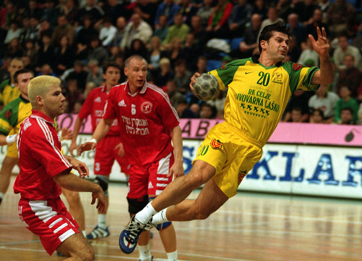 Nekdanji rokometaš Celja zaradi alkoholiziranosti prespal za rešetkami