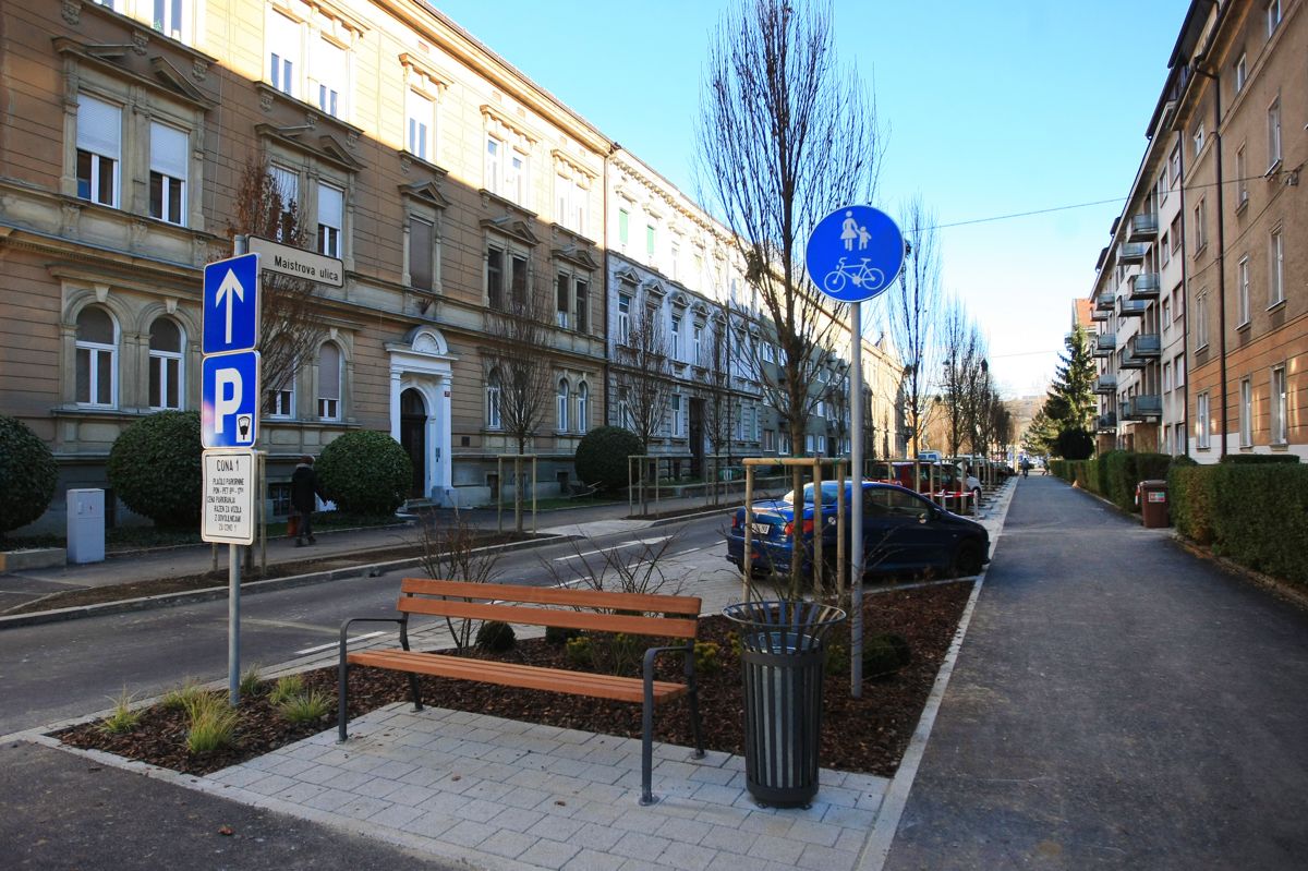 Javna dražba: Mariborska občina prodaja sedemnajst stanovanj v centru mesta