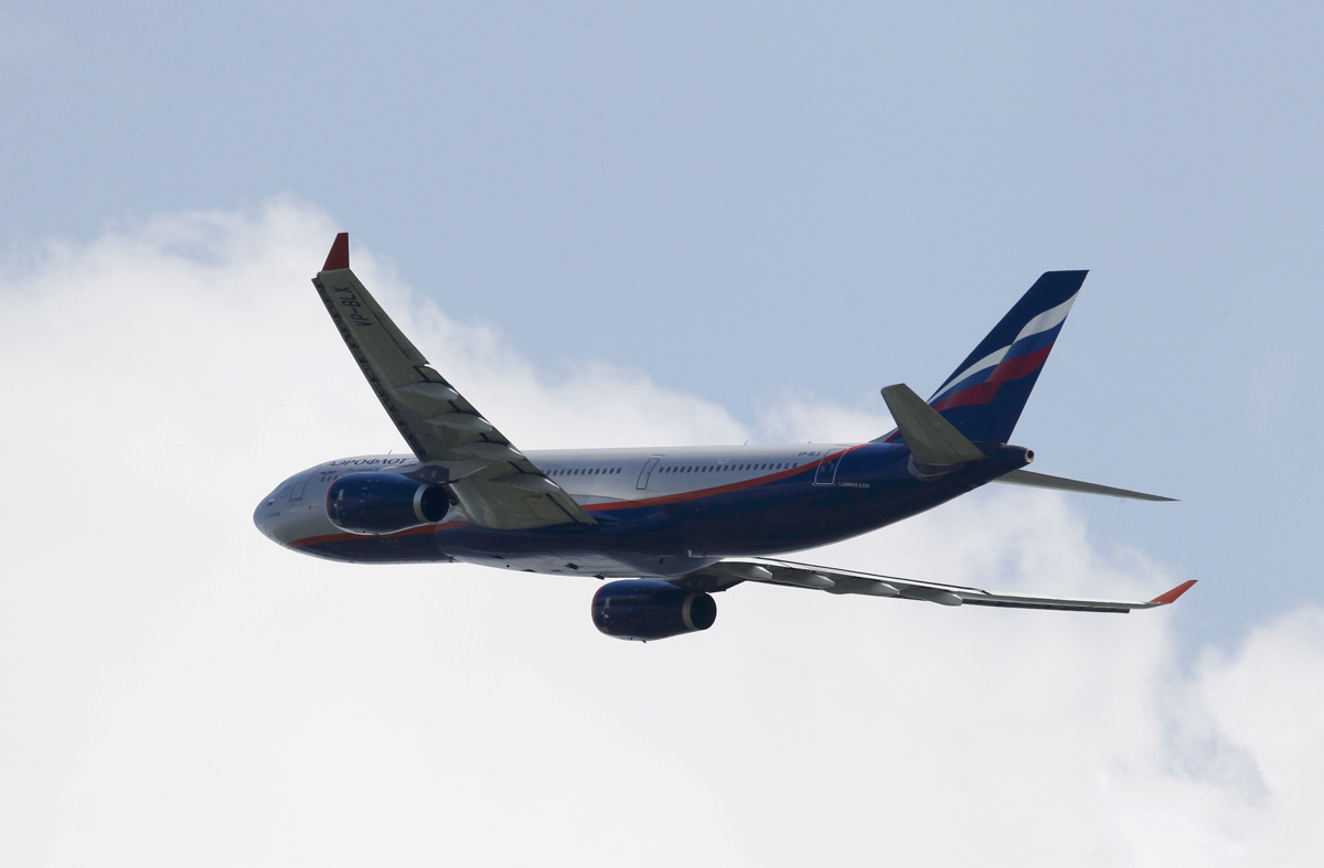 Zasilni pristanek na Irskem: Nemška poslanka umrla na letalu na poti s Kube