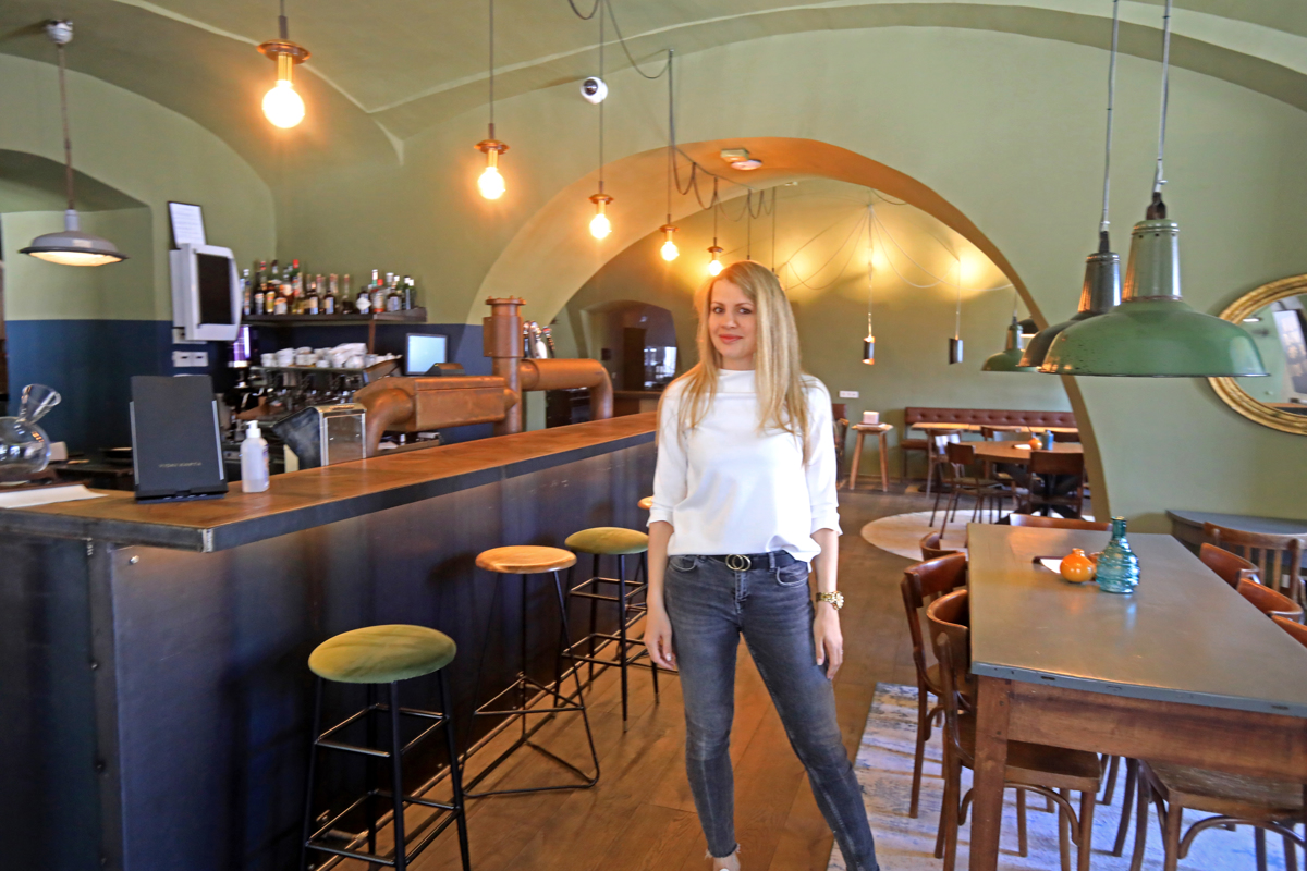 (FOTO) Katja Arsenovič: Gostilna Maribor se bo imenovala Poper