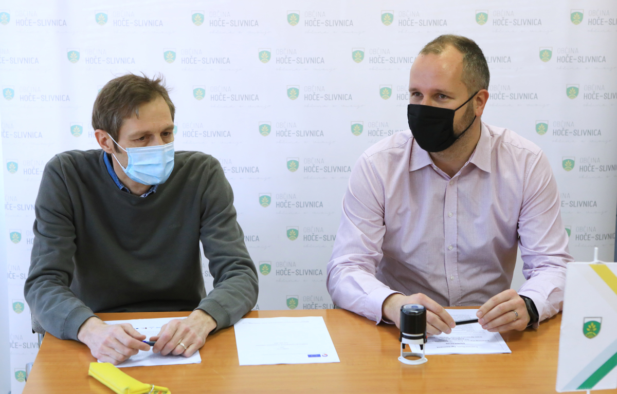 Kako Bosanca ali Albanca vključiti v čebelarsko društvo Hoče?