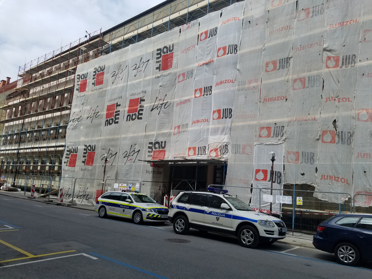 Zapisnikar celjskega sodišča kriminalcem izdajal zaupne podatke