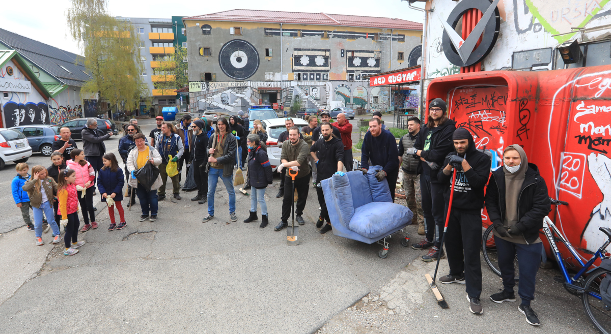 Čistilna akcija Moji odpadki, moja skrb: Kako so Mariborčani zbrali pet ton komunalnih odpadkov