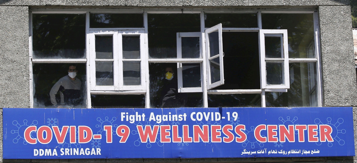 Vsak drugi zaposleni na svetu zaradi covida-19 prejema nižjo plačo