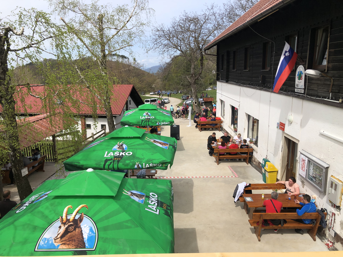 Planinski dom na Boču ima novega najemnika s smelimi načrti