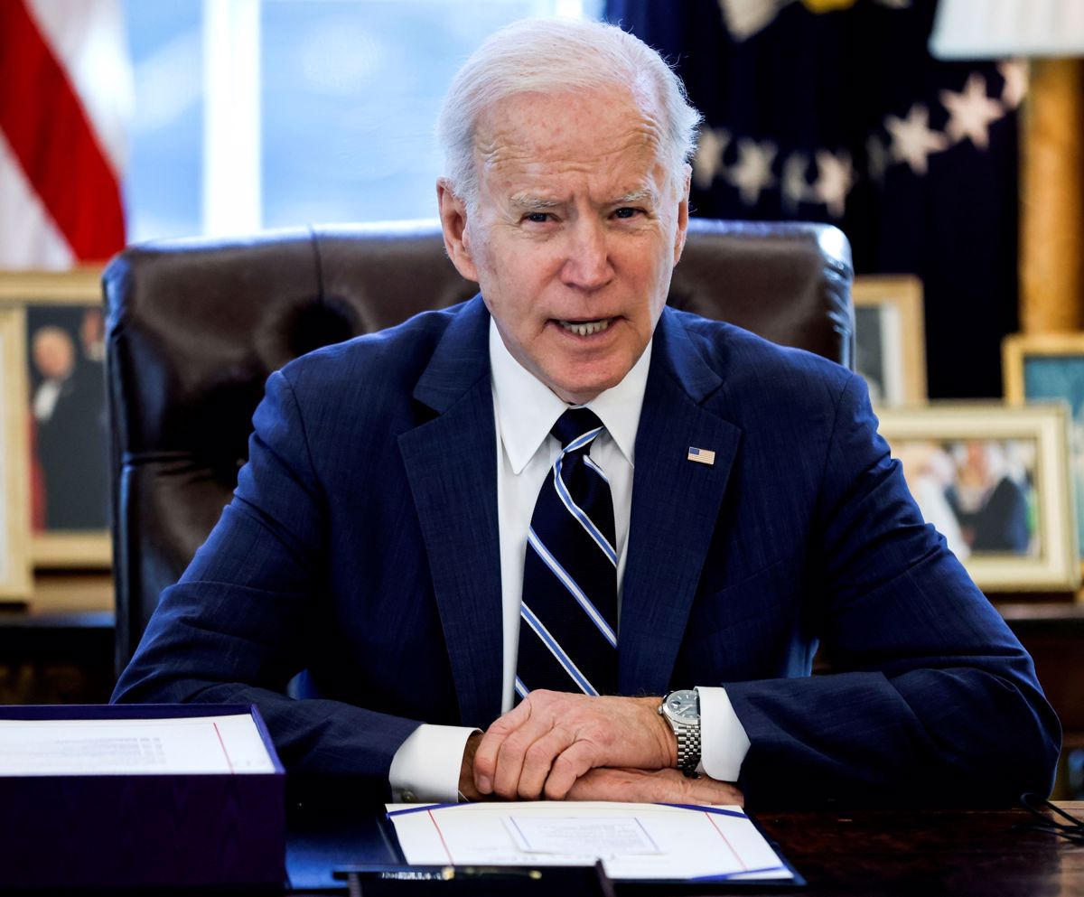 Biden odpravil več Trumpovih izvršnih ukazov