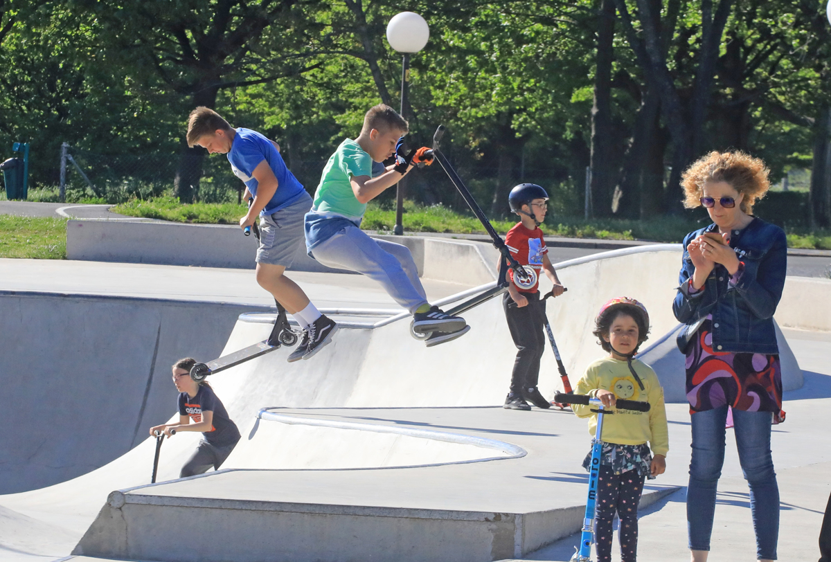 Skate park Maribor: Triki s skirojem