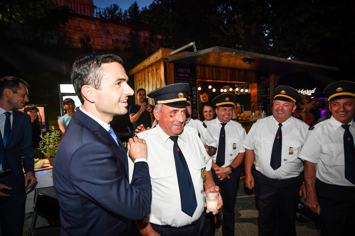 Obrambni minister Matej Tonin se je v Sveti Trojici počutil zelo domače.&nbsp;