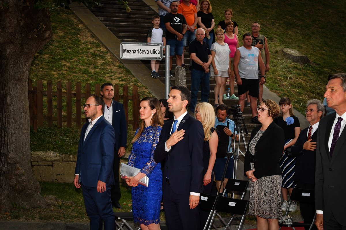 Trojicafest 2021 je odprla slovenska himna.