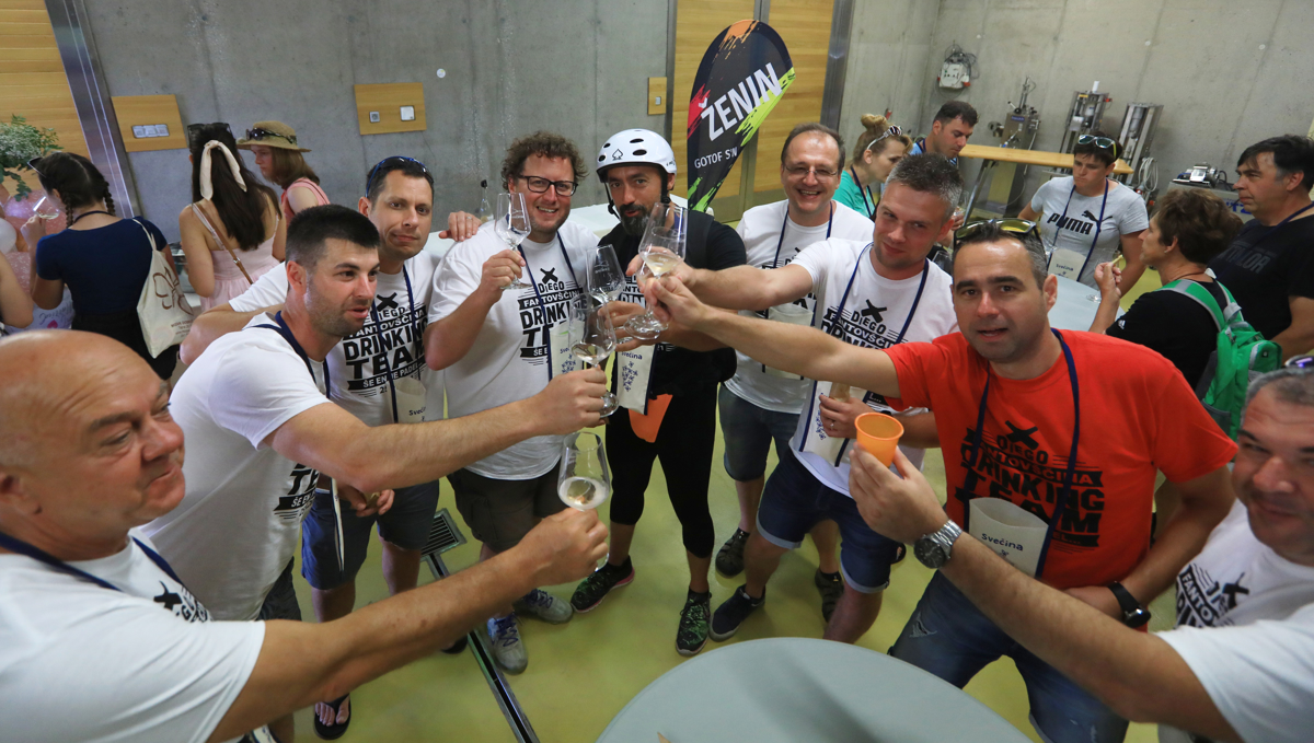 (REPORTAŽA) Vinoljubci so se zbrali v Svečini