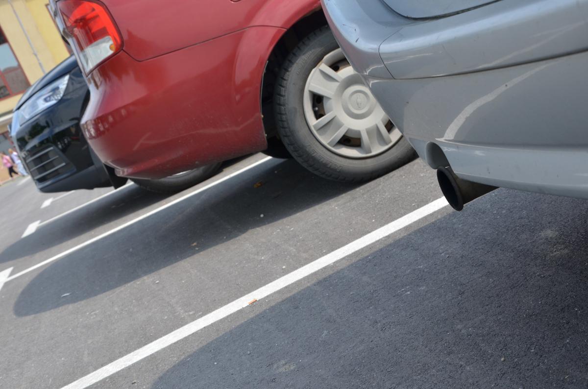 Pomurje: Zaradi velikega povpraševanja po platini kradejo avtomobilske katalizatorje