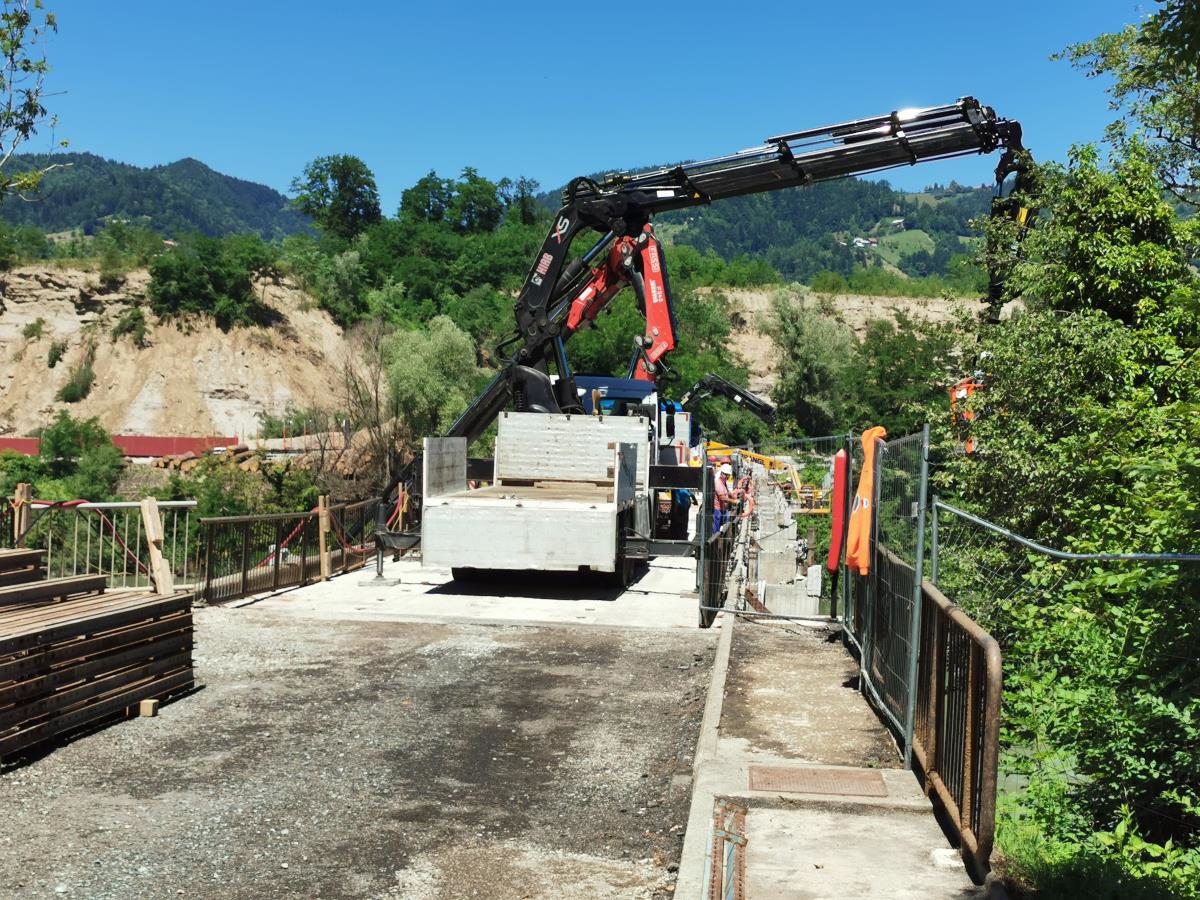 Obnova mostu v Rušah: Stebri so v "solidnem stanju"