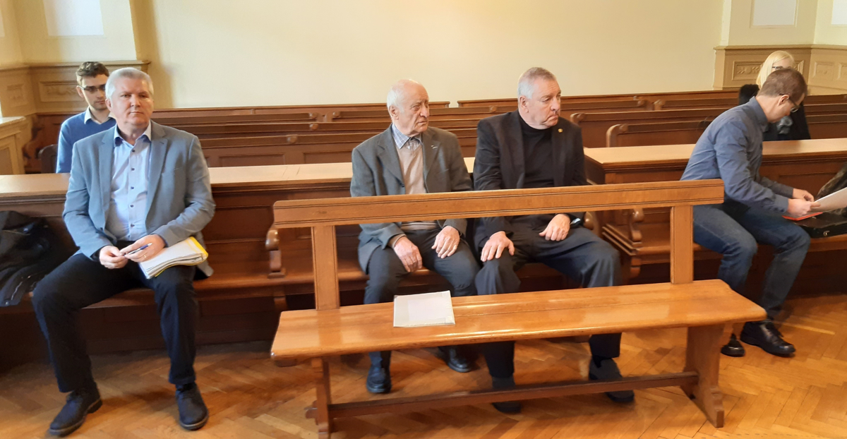 Pravnomočna sodba: Nekdanji župan je ravnal nezakonito
