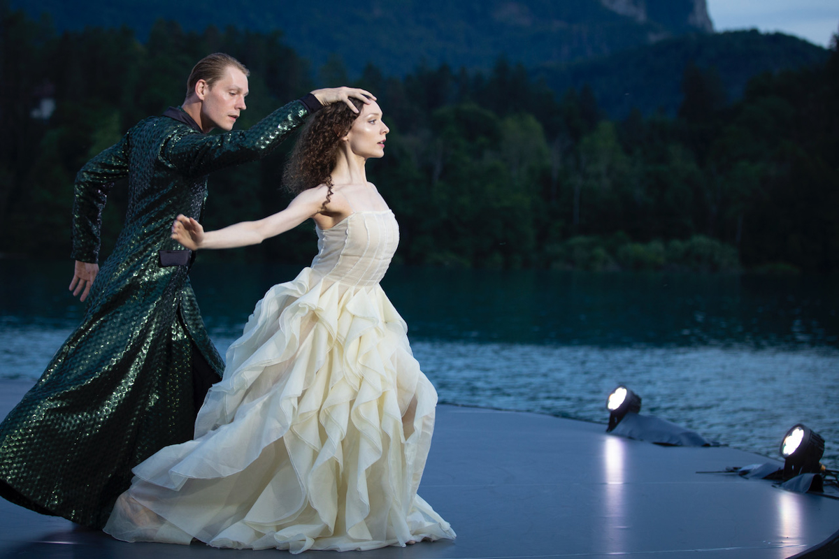 Povodni mož z Blejskega otoka na Dravo
