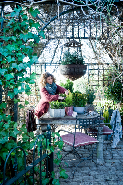 Prebujanje vrtičkarjev se začne, ko posije sonce. Kaj lahko januarja postorimo na vrtu?
