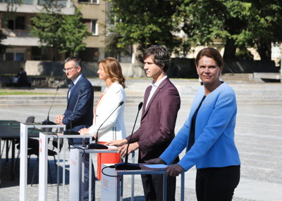 Stranke KUL vabijo Roberta Goloba na skupni sestanek. Fajonova: Zaenkrat odgovora še nimamo
