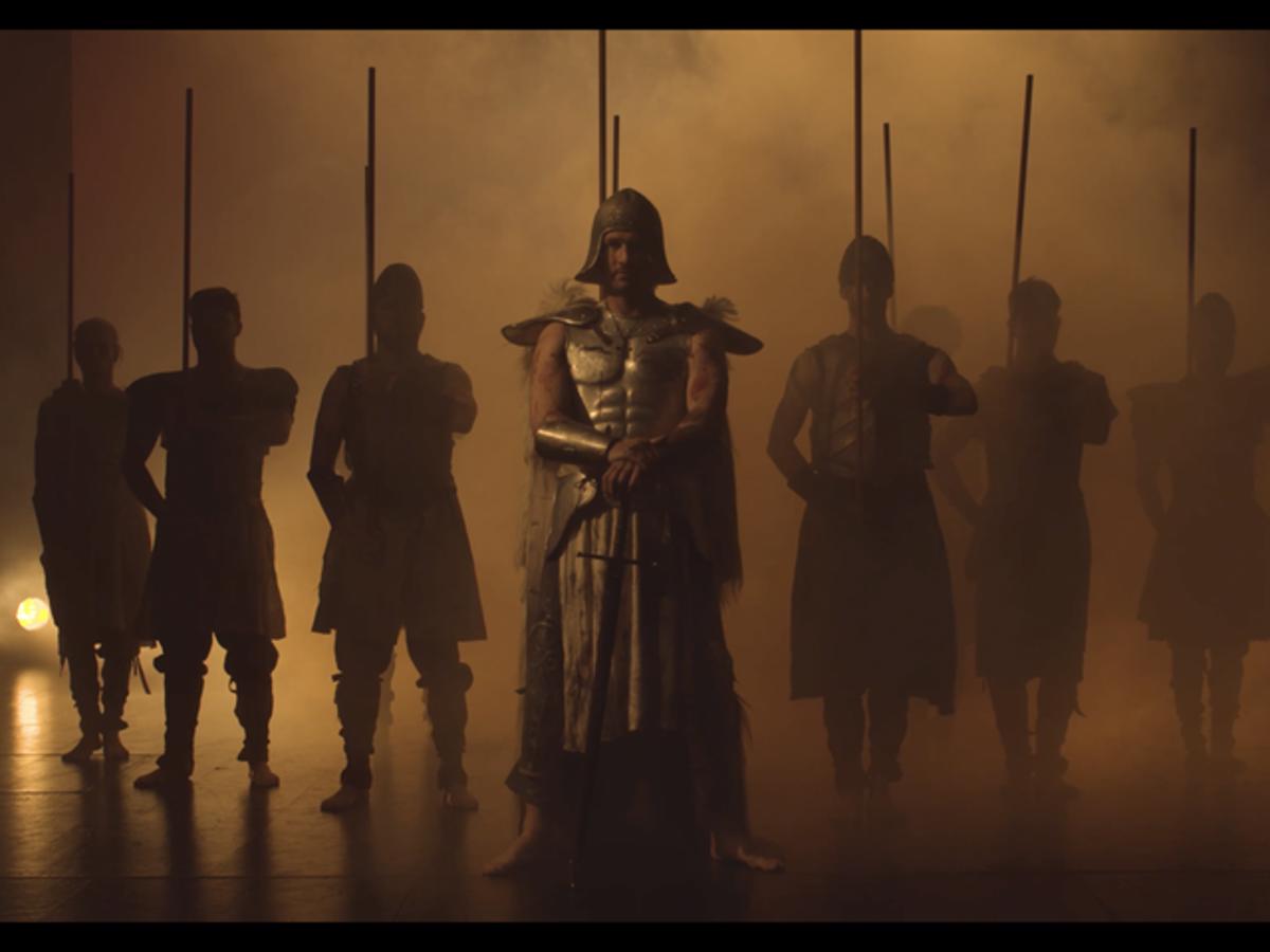 (MNENJE) Praznik ni za to, da bi kritizirali. Umetniški program je bil res pod vsako kritiko
