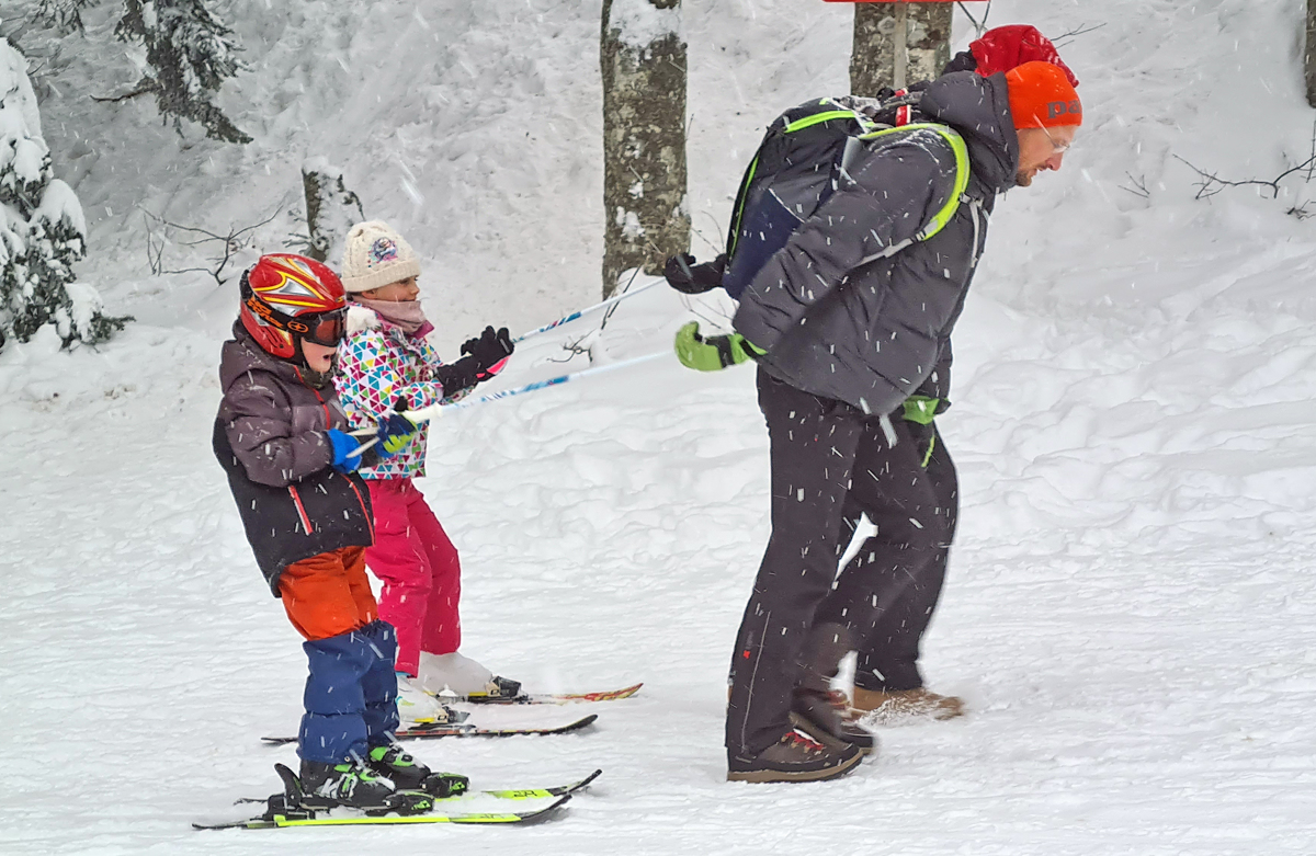 (FOTO) Bellevue in Areh: Zimsko veselje pod svobodnim soncem