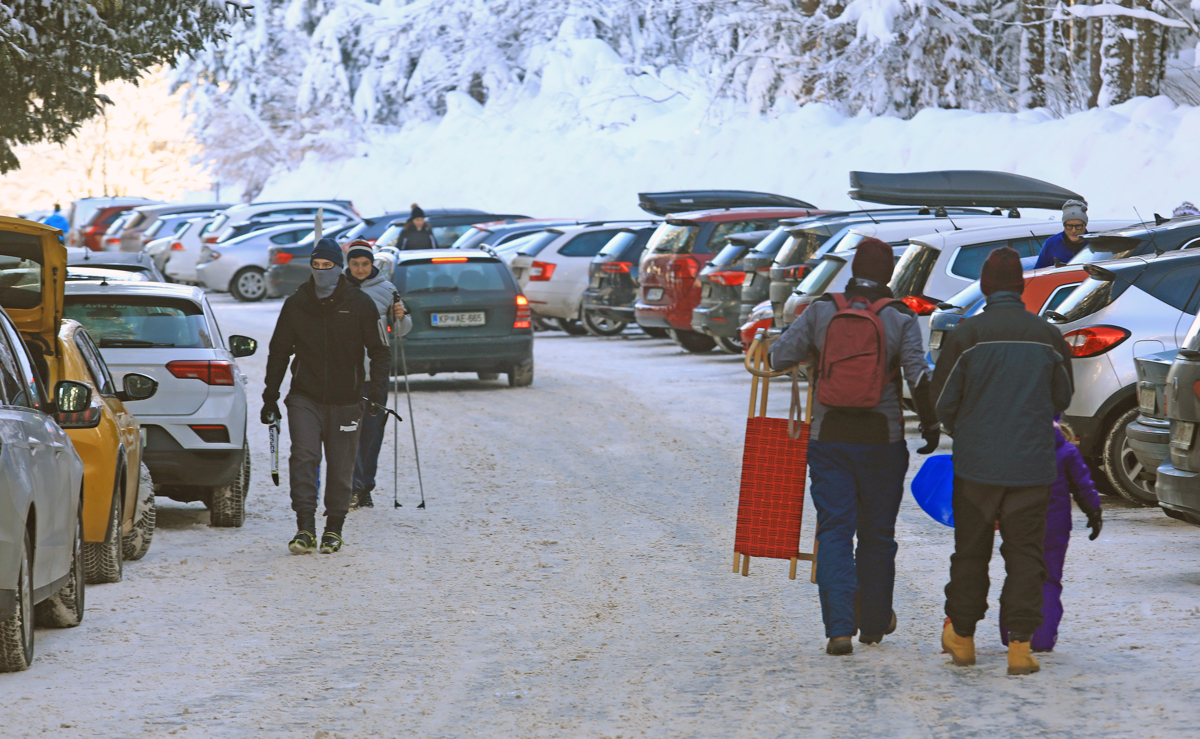(FOTO) Bellevue in Areh: Zimsko veselje pod svobodnim soncem