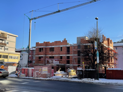 Koroški trg stanovanjskih nepremičnin zamrznjen, gradnje v teku