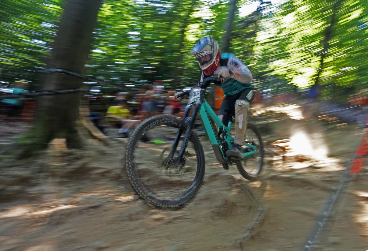 Kolesarski praznik na Mariborskem Pohorju: Finale za svetovni pokal si je ogledalo 8000 navijačev