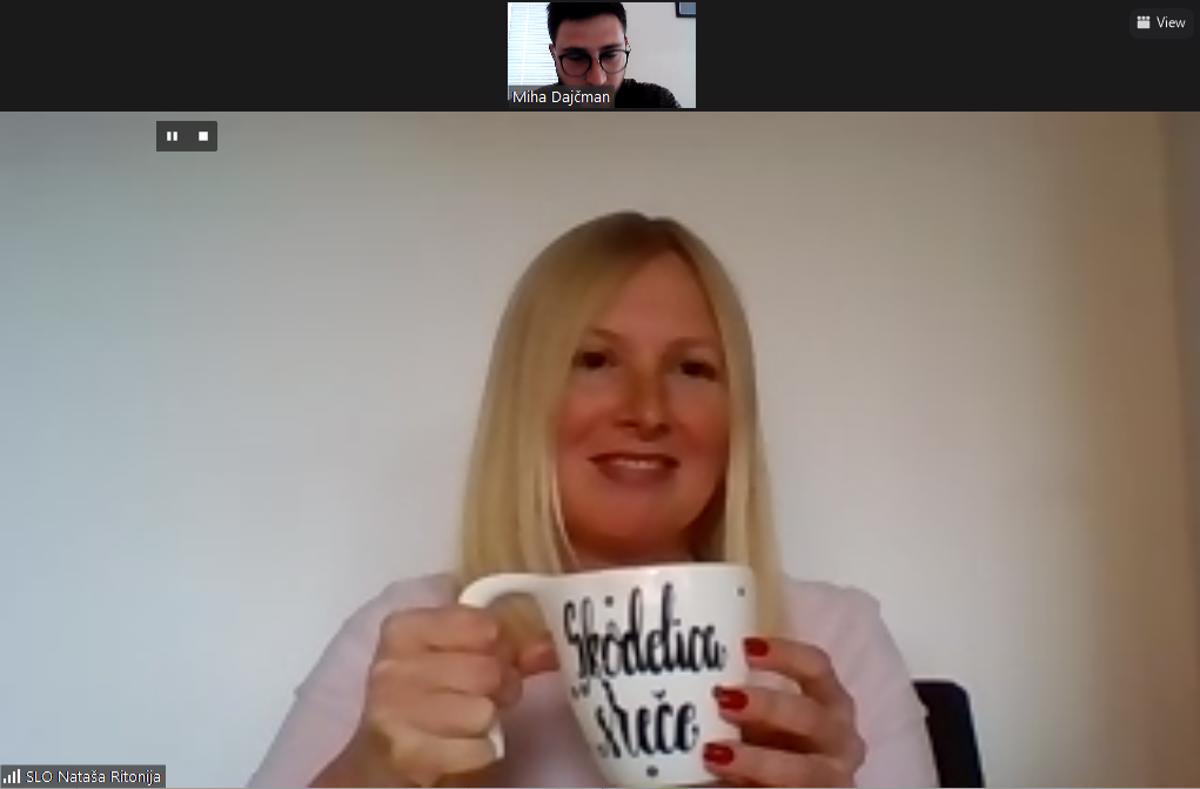 (AVDIO) Grema na kafe z Natašo Ritonija: Da ne bi šli vedno na prvo žogo