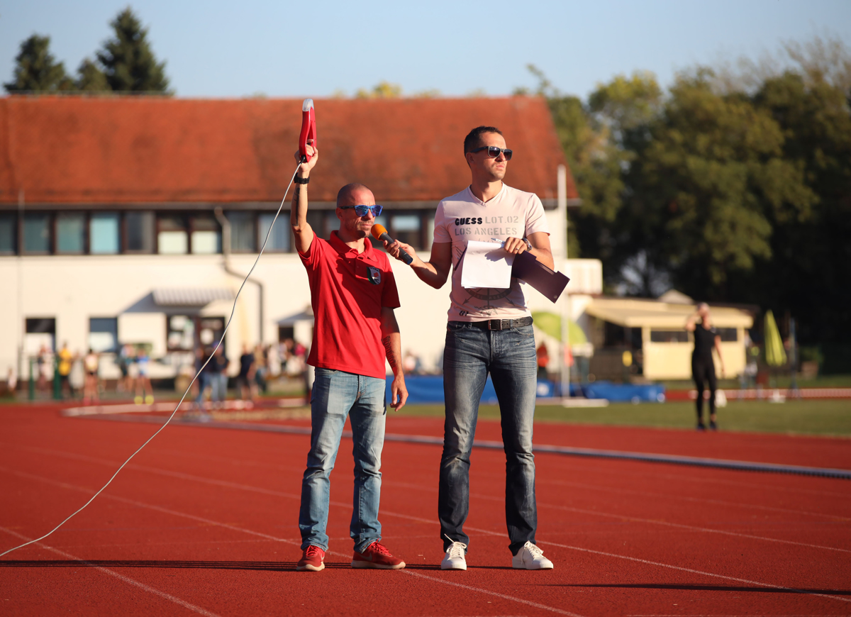 Hitreje, višje, močneje: Državno prvenstvo mladih atletov na mariborskem stadionu Poljane