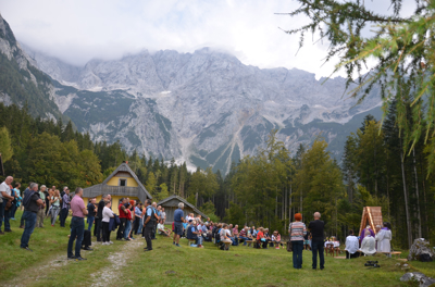 Močne alpinistične vezi: ko nekdo odide, ljubezen do gora ostane
