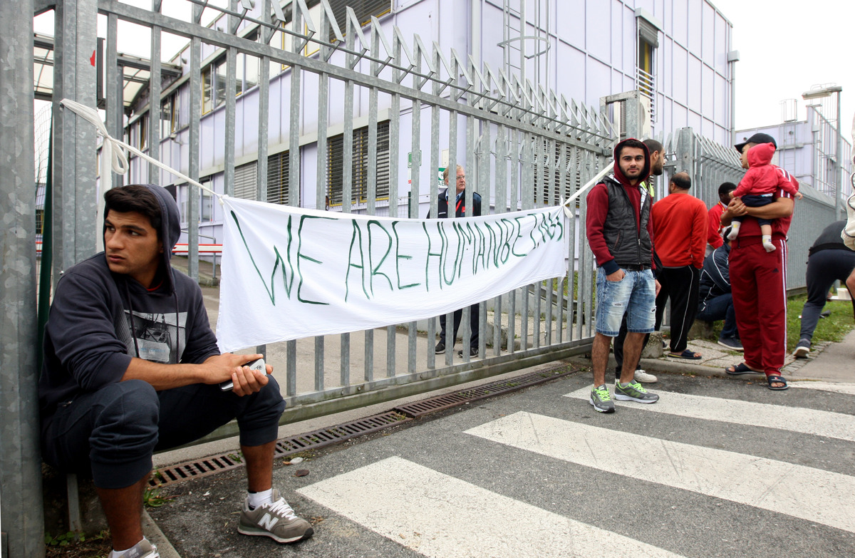 Želijo le, da se jih obravnava kot ljudi