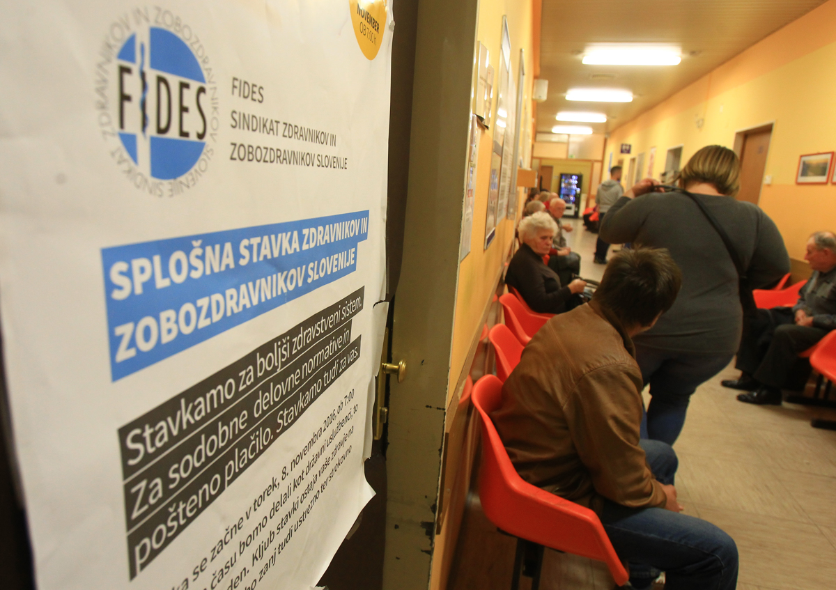 "Če zdravniki delajo tako kot vsi javni uslužbenci, je zdravstvo pred sesutjem"