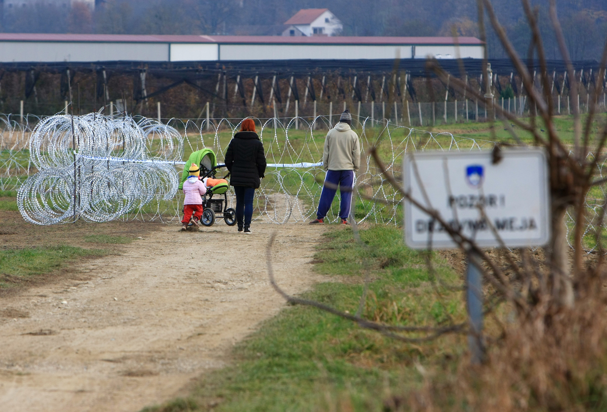 Vlada z zaostrovanjem zakona nad morebitno "hudo povečanje ilegalnih migracij"