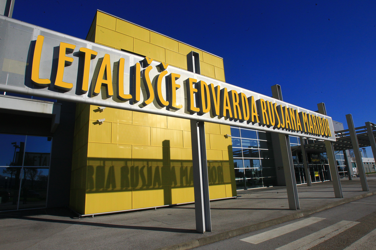 Reševanje Letališča Edvarda Rusjana v bitki s časom