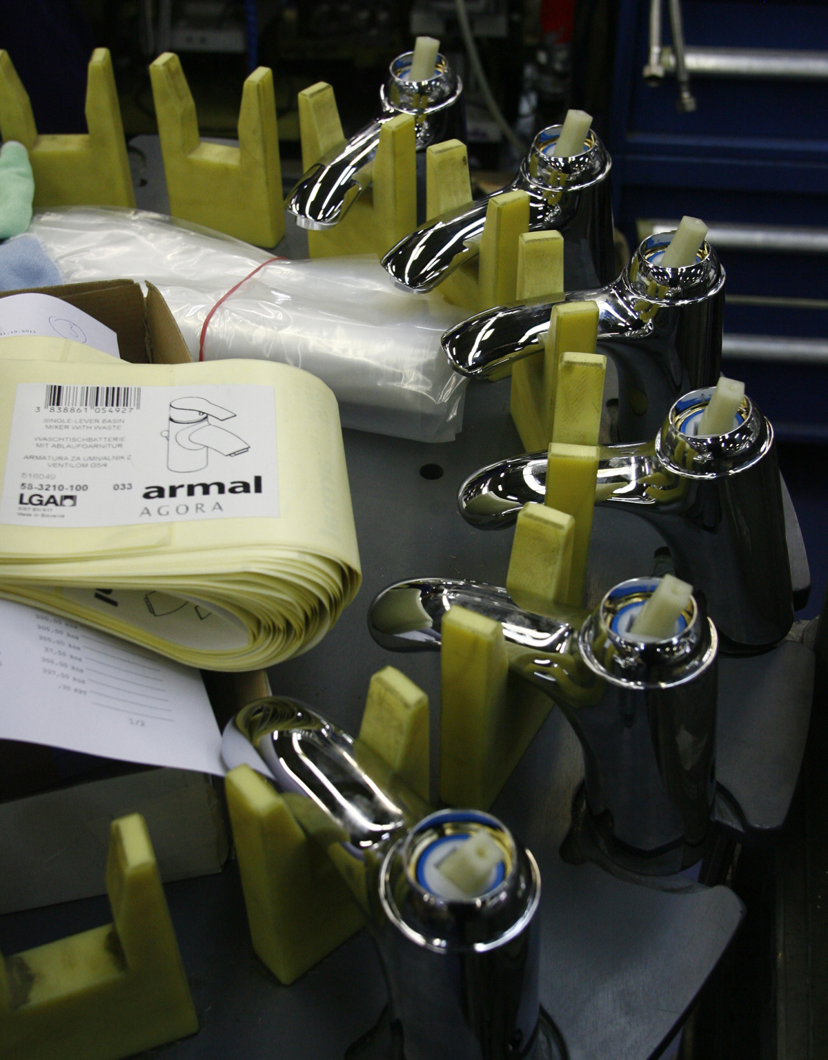 Blagovna znamka Armal za manj kot pol milijona