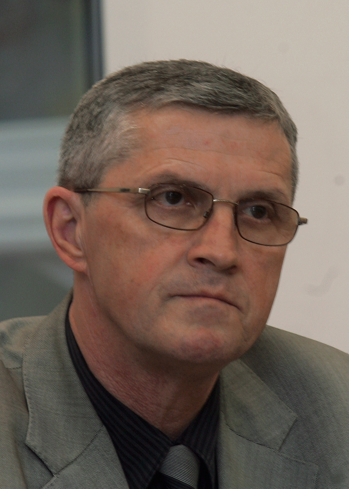 Ne more biti res, da so samo župani problem