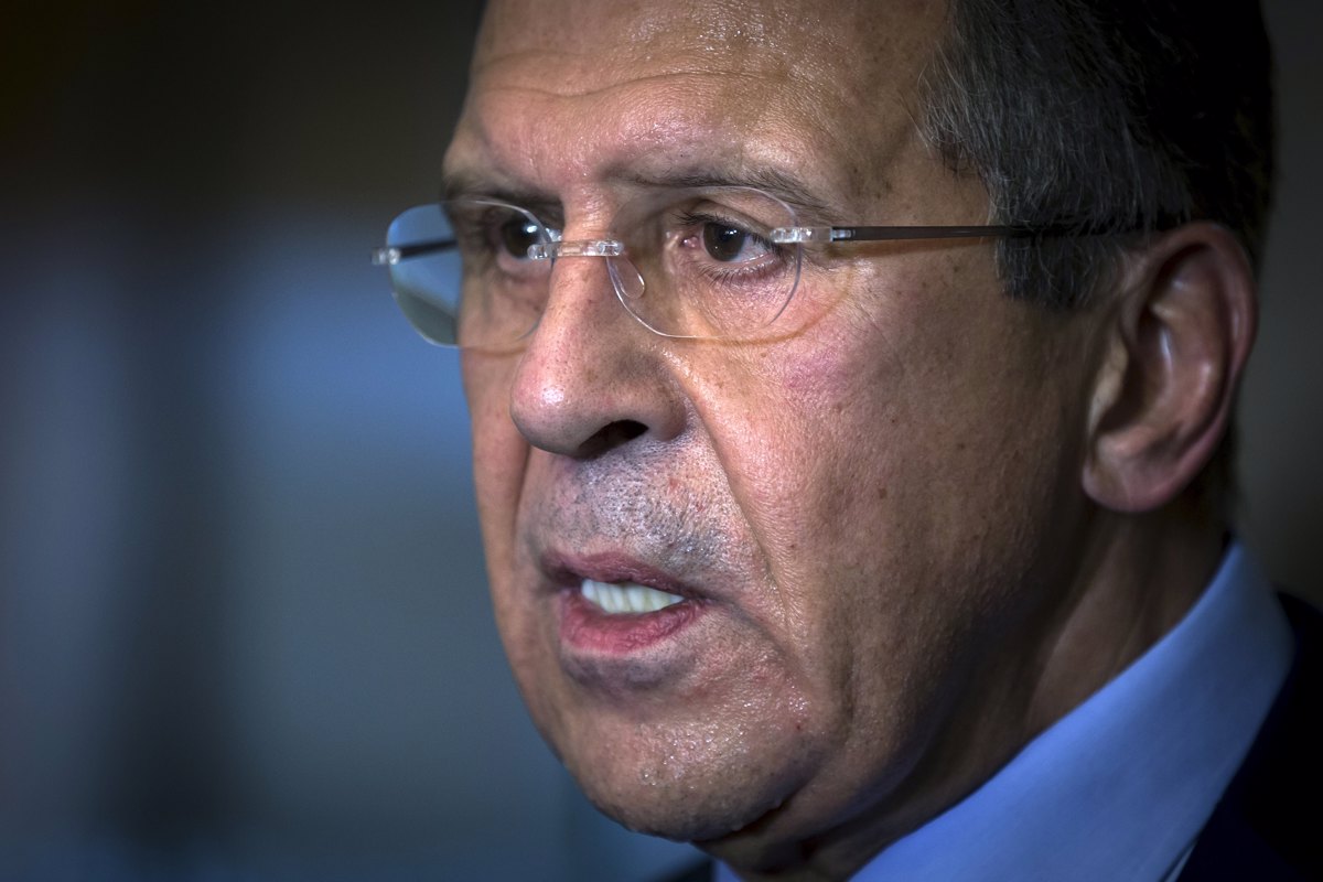 Lavrov pozval k umiritvi razmer po dogajanju na Krimu