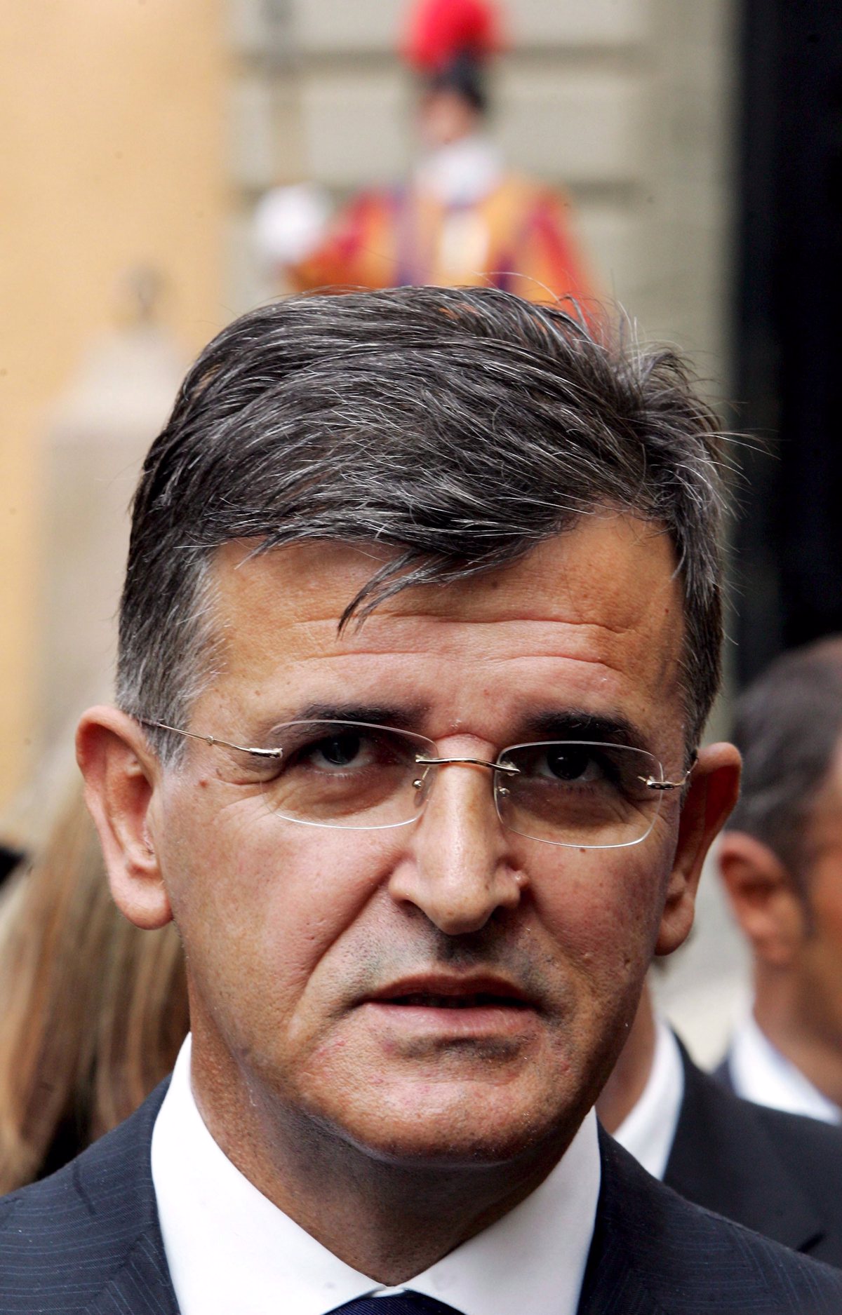 Nekdanji črnogorski predsednik Svetozar Marović v zapor