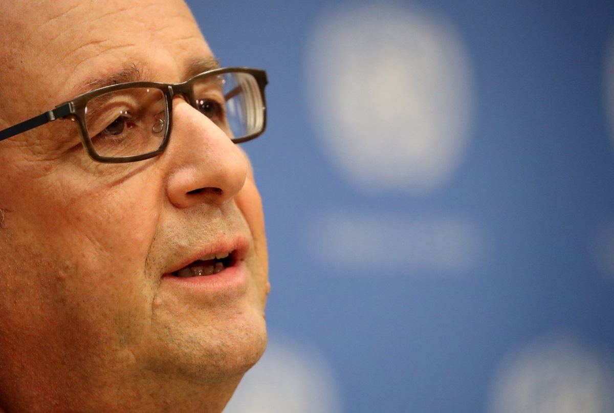 Hollande v New Yorku o Siriji: Dovolj je!