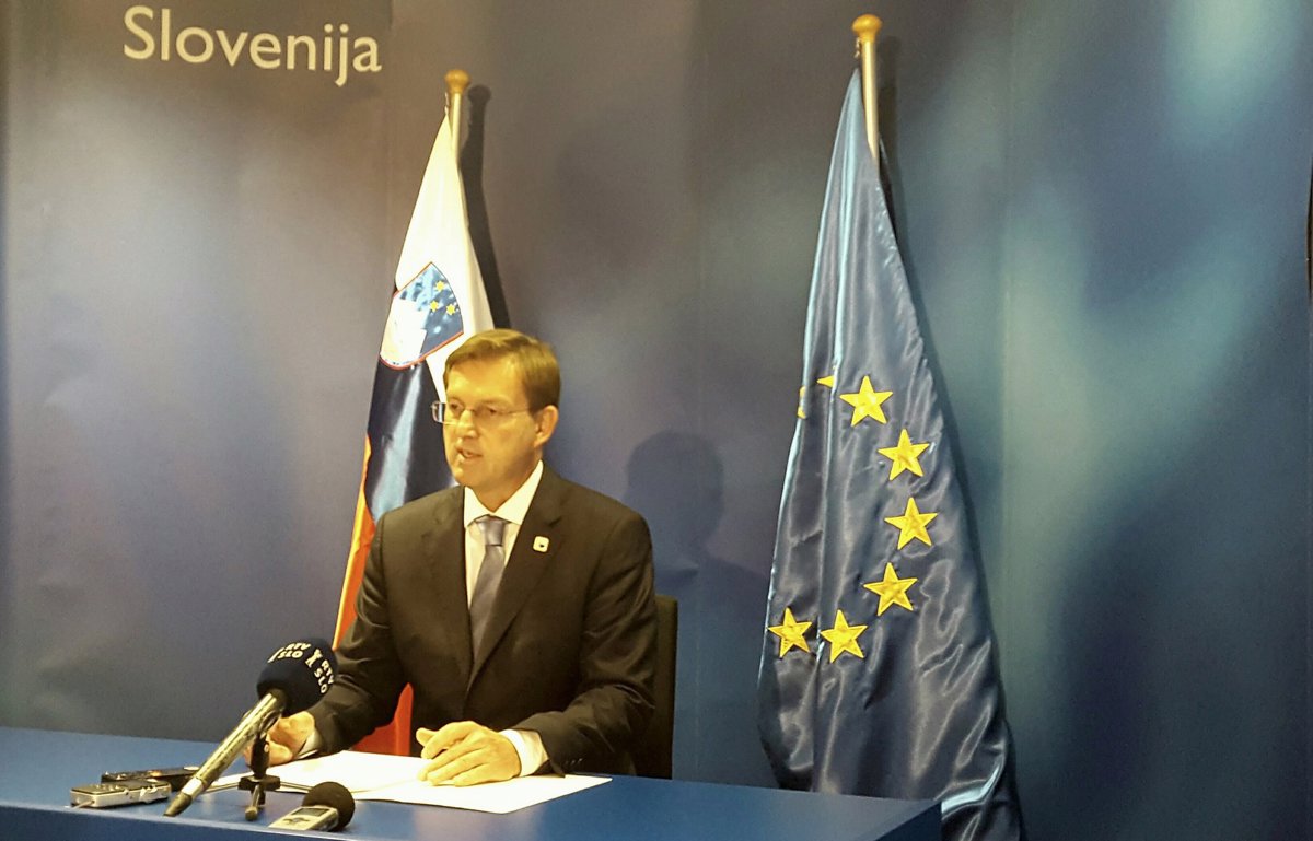 Cerar mladim Evrope o rešitvah za zagotavljanje miru in stabilnosti