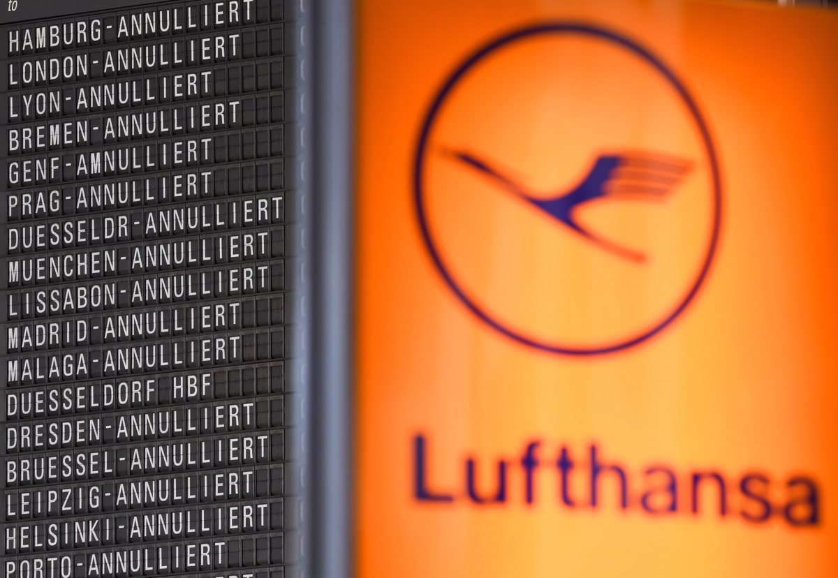 Lufthansa odpovedala 830 današnjih letov, stavka tudi v soboto
