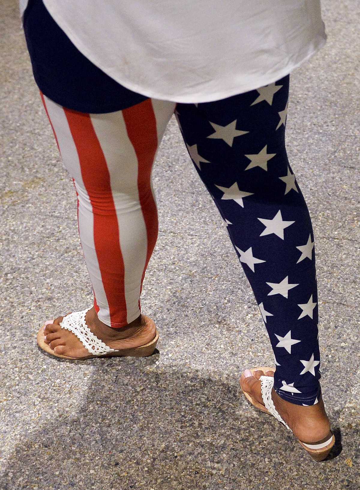 Najstnicama prepovedali vkrcanje na letalo zaradi pajkic