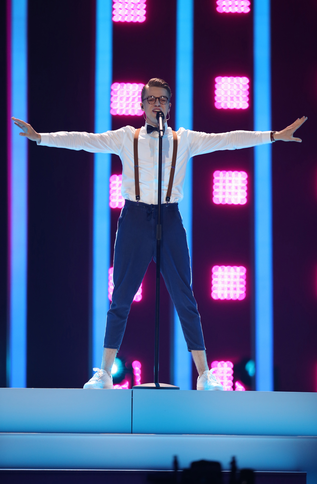 Češki pevec Mikolas Josef. 