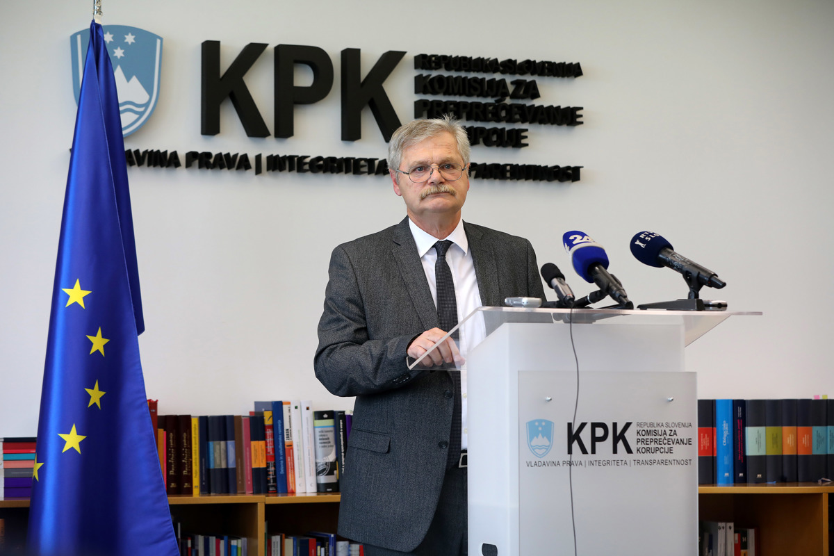 Lani KPK prejela več kot 500 prijav suma korupcije, tveganja tudi v SDH