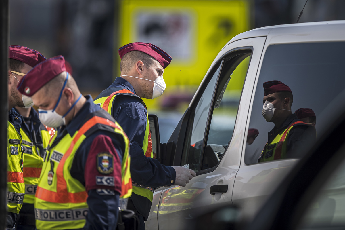Madžarska znova odprla mejo s Srbijo