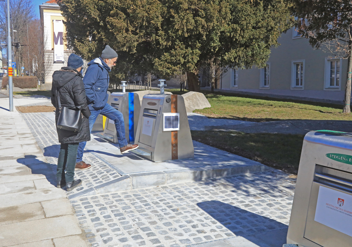 V Mariboru niso problem samo potopni smetnjaki ob formi vivi
